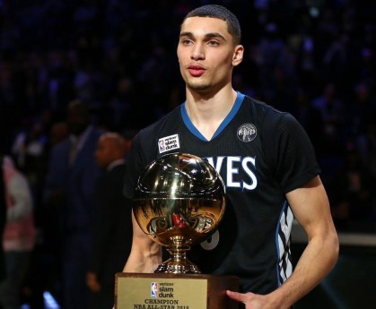 开云体育在线-2026世界杯之夜，哈登攻防两端统治