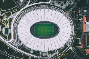 开云APP-奥利维耶，当枫叶在诺坎普的灯光下绽放—加拿大巨人于最后时刻击碎巴萨神话